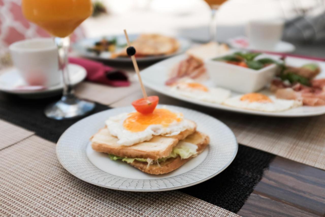 Bed & Breakfast Mediterra 4*